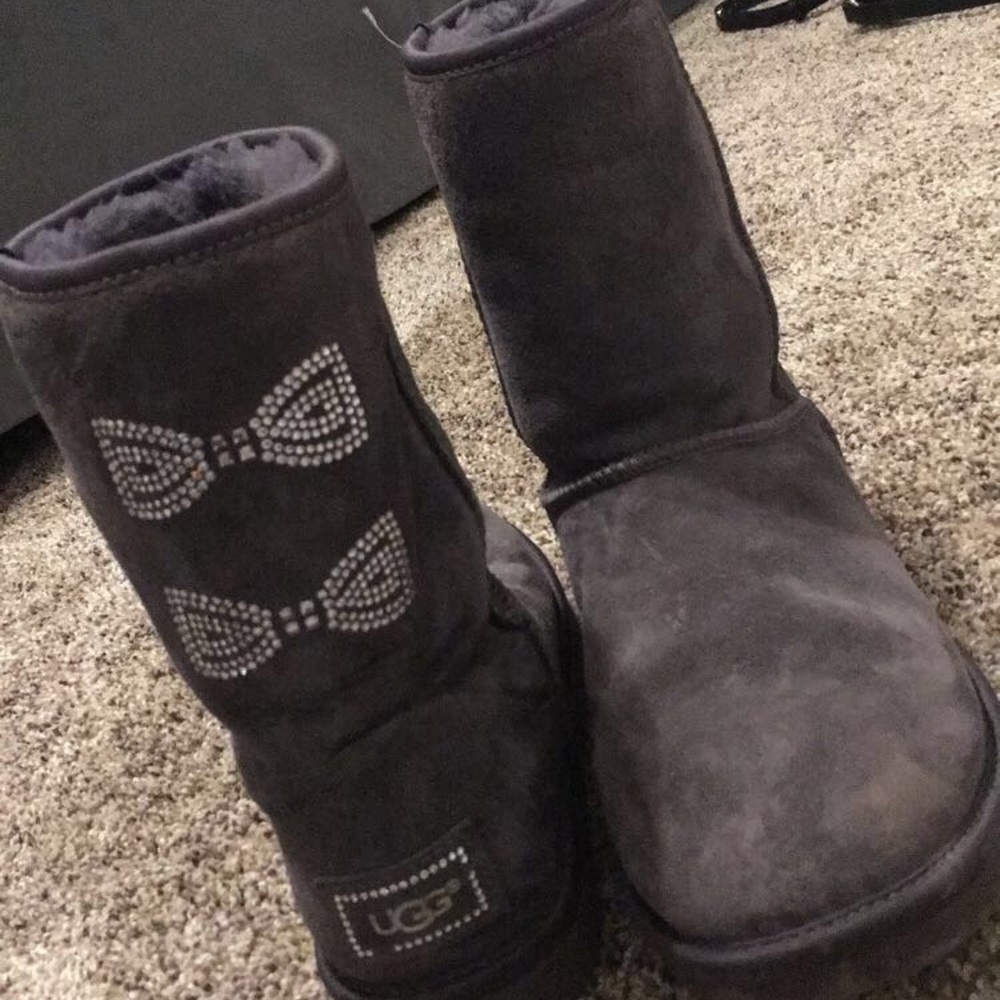 UGG’S